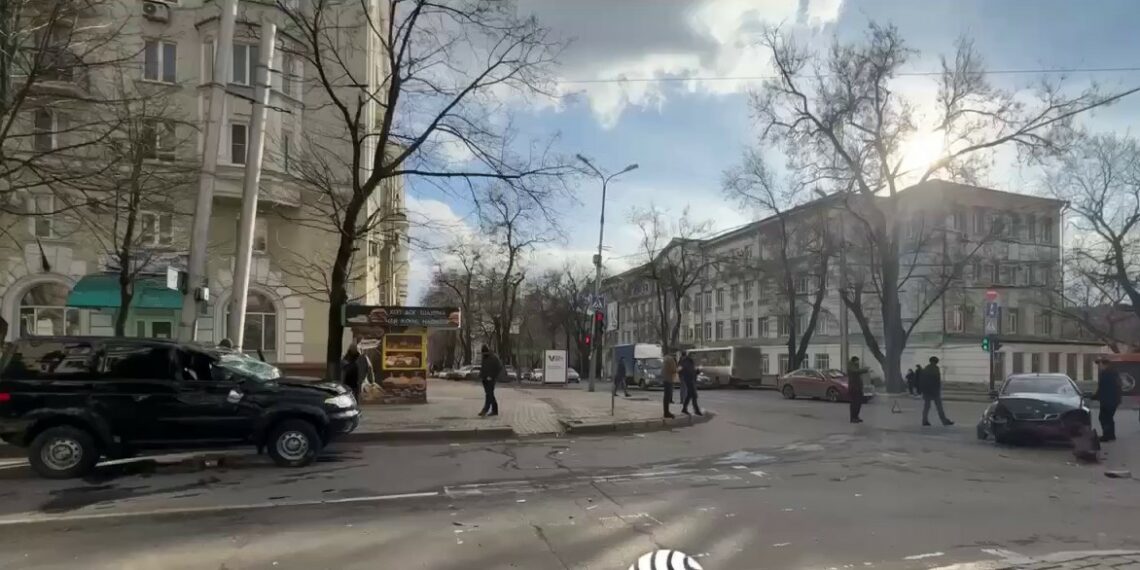 На Университетской произошло ДТП с перевёртышем