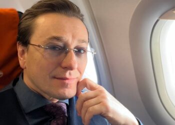 Сергей Безруков заявил о планах создать Московский губернский театр в Донецке Сергей Безруков