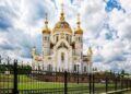 Романтический маршрут по Донецку: где влюблённые пары черпают вдохновение