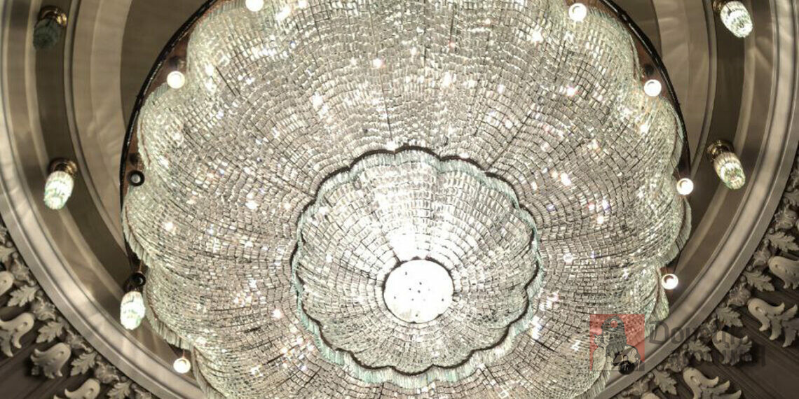 Золотой сезон Донбасс Оперы: театр уходит в отпуск, но не уходит со сцены